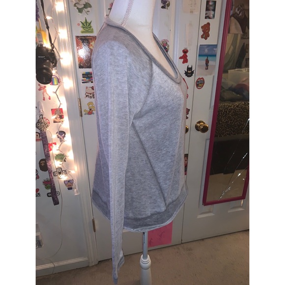 Women’s L4A Gray Long Sleeve Sweatshirt 👽 - Picture 4 of 6